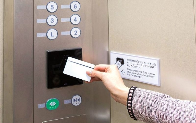 6 lưu ý quan trọng khi sử dụng và bảo quản thẻ từ thang máy