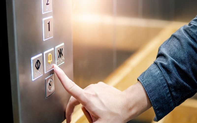 Bảng gọi tầng thang máy sử dụng nút bấm cơ