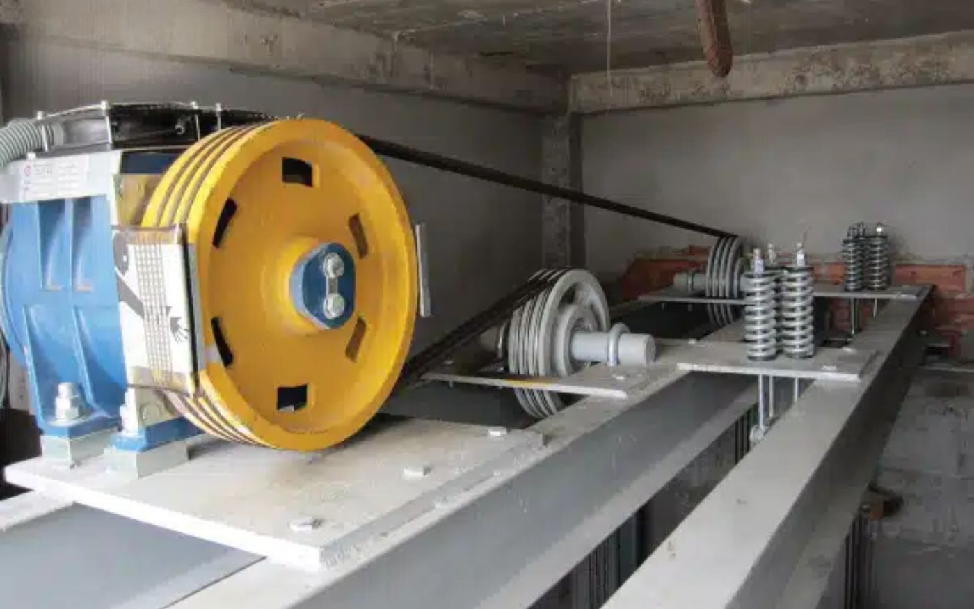 Kết cấu tổng thể của tum thang