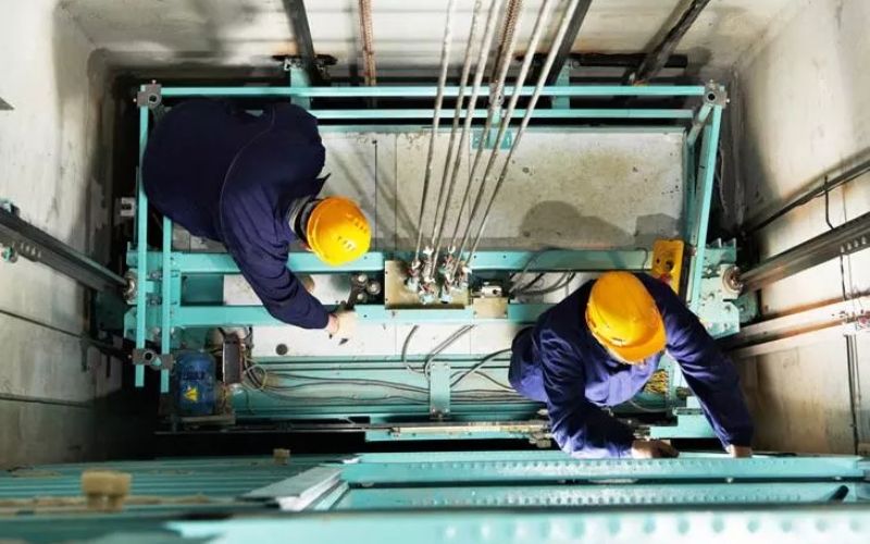 Quy trình bảo trì và sửa chữa thang máy tại Nhân Phát