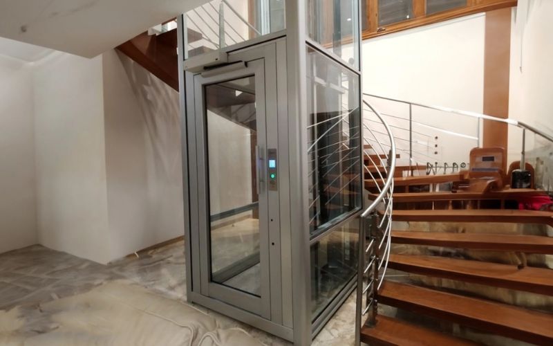 Thang máy thủy lực là gì?