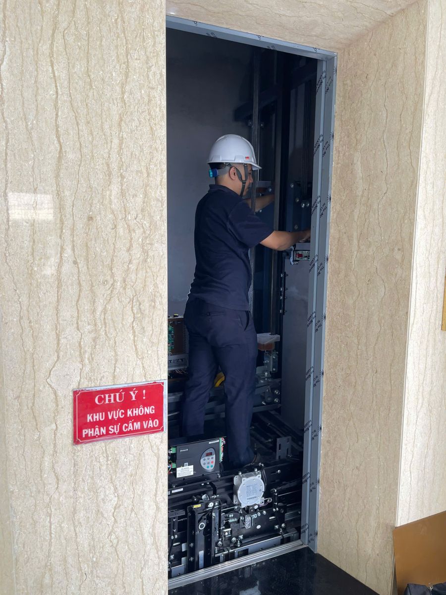 Dịch Vụ Sửa Chữa Thang Máy Tại TPHCM – Có Mặt Sau 30 Phút